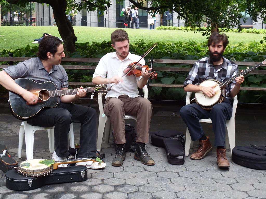 Buskers in Washington Square